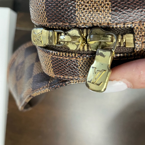 COPY - Damier Ebene Geronimos Belt Bag - Picture 2 of 10